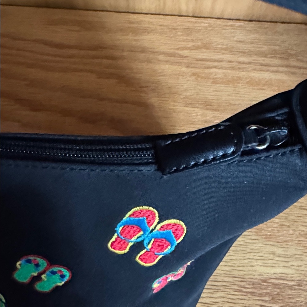 Handbag - Picture 4 of 10